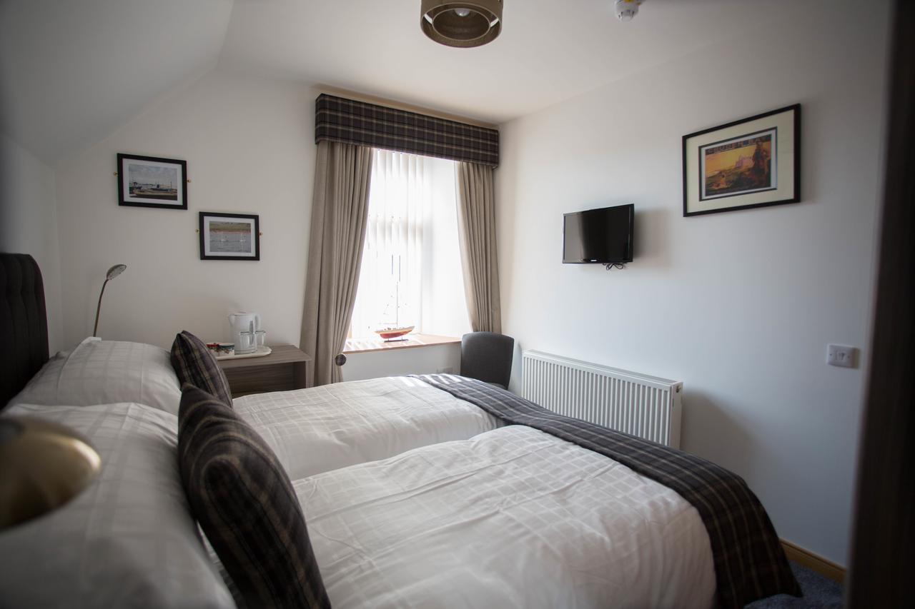 By The Bay Bed & Breakfast Cruden Bay Exterior photo