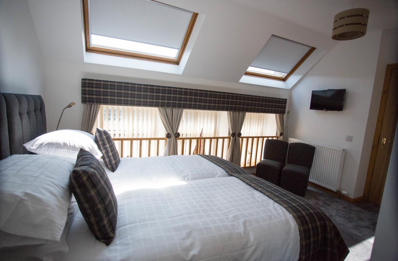 By The Bay Bed & Breakfast Cruden Bay Exterior photo